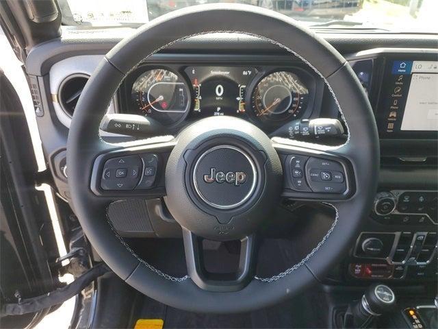 new 2025 Jeep Wrangler car, priced at $51,197
