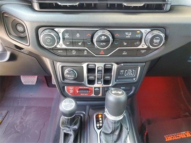 new 2025 Jeep Wrangler car, priced at $51,197