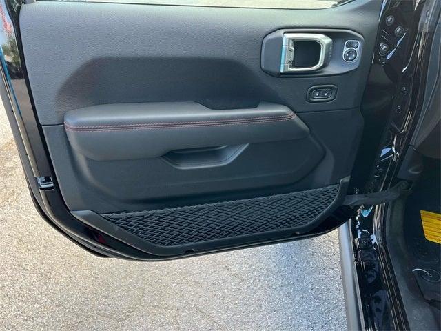 new 2026 Jeep Wrangler car, priced at $61,700