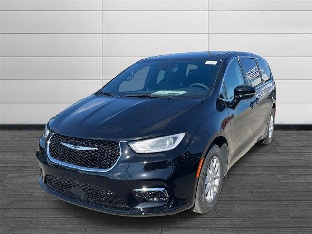 new 2026 Chrysler Pacifica car, priced at $40,511