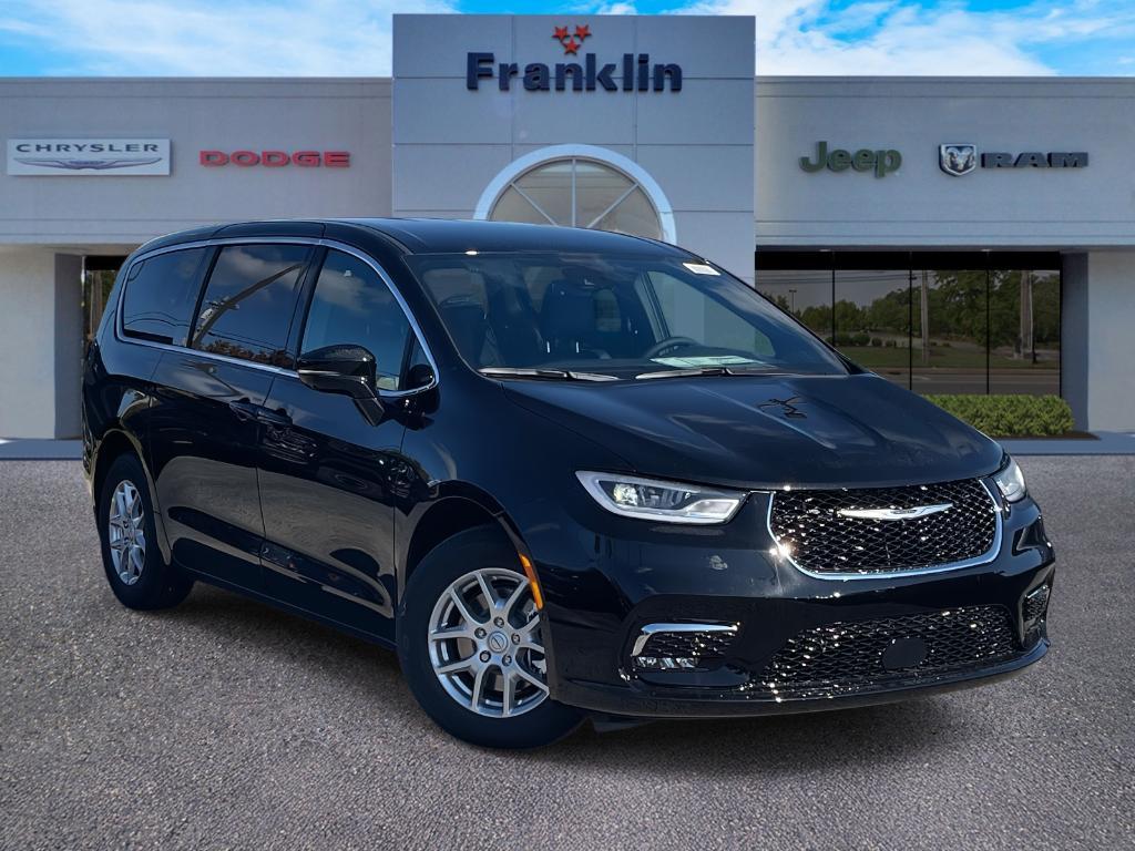 new 2026 Chrysler Pacifica car, priced at $42,261