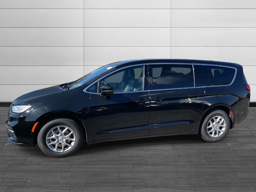 new 2026 Chrysler Pacifica car, priced at $42,261