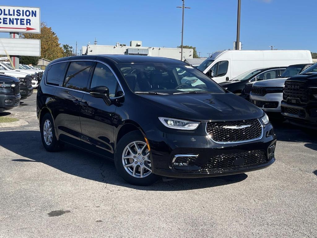 new 2026 Chrysler Pacifica car, priced at $42,261