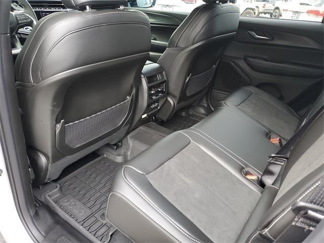 new 2025 Jeep Grand Cherokee car, priced at $44,460