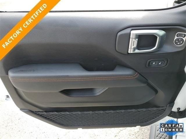 used 2023 Jeep Gladiator car, priced at $43,762