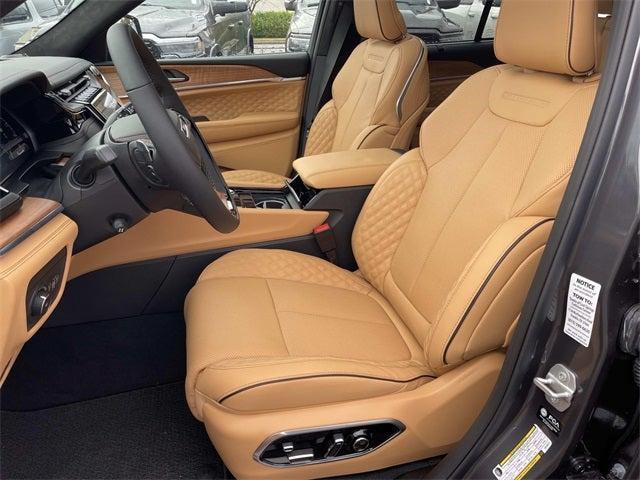 new 2025 Jeep Grand Cherokee car, priced at $62,802