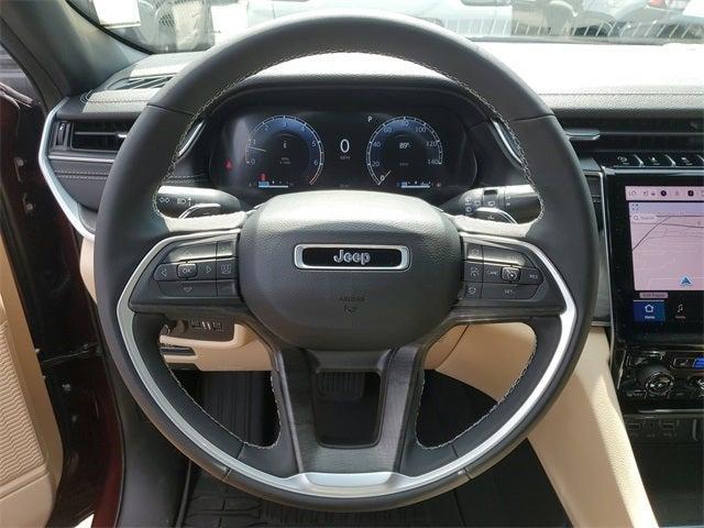 new 2025 Jeep Grand Cherokee car, priced at $49,371