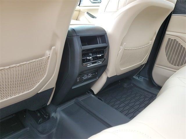 new 2025 Jeep Grand Cherokee car, priced at $49,371
