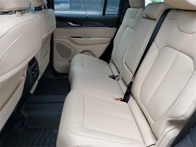 new 2025 Jeep Grand Cherokee car, priced at $49,371