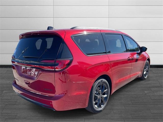 new 2026 Chrysler Pacifica car, priced at $49,698