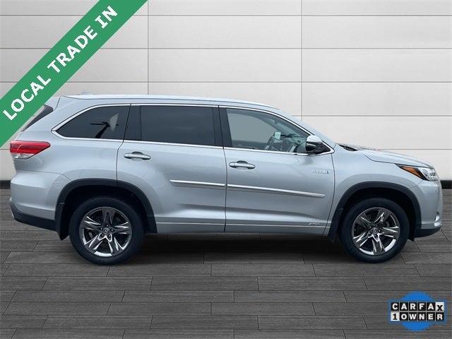 used 2019 Toyota Highlander Hybrid car, priced at $30,990