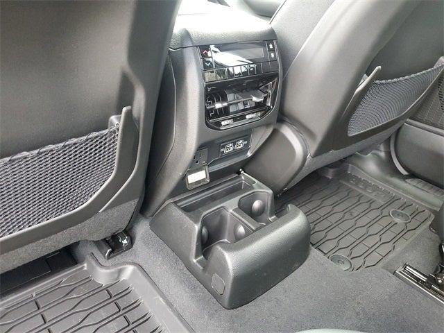 new 2025 Jeep Grand Cherokee L car, priced at $44,392
