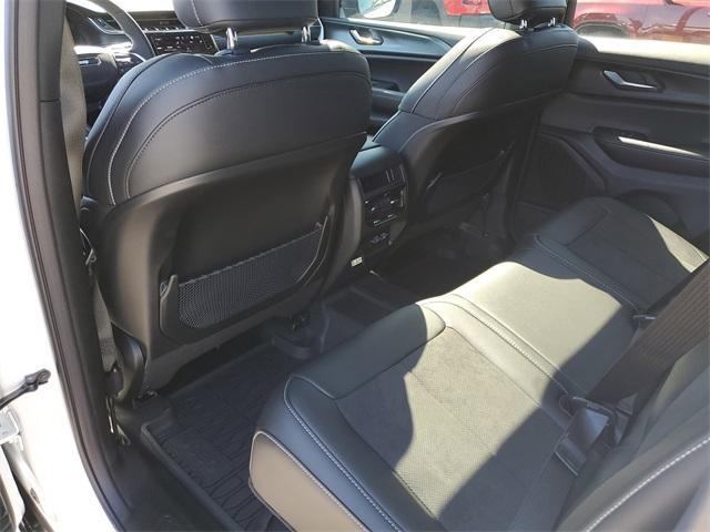 new 2025 Jeep Grand Cherokee car, priced at $41,935