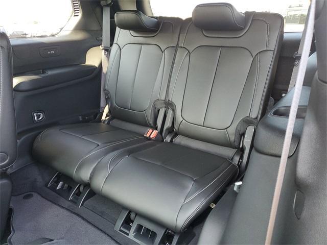 new 2025 Jeep Grand Cherokee L car, priced at $47,437