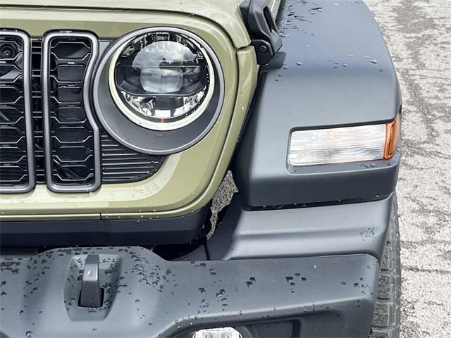 new 2025 Jeep Wrangler car, priced at $46,413