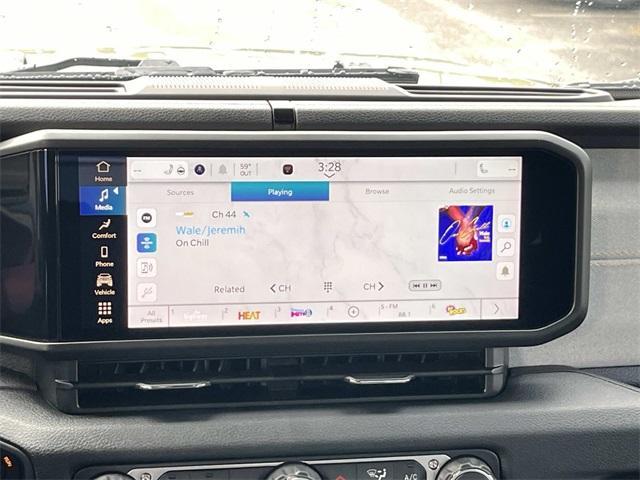 new 2025 Jeep Wrangler car, priced at $46,413