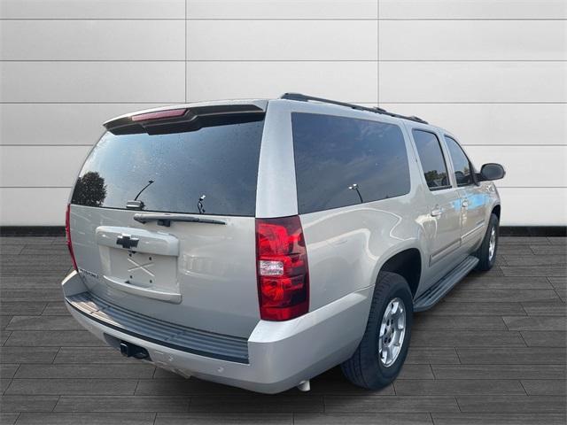 used 2012 Chevrolet Suburban car, priced at $10,990
