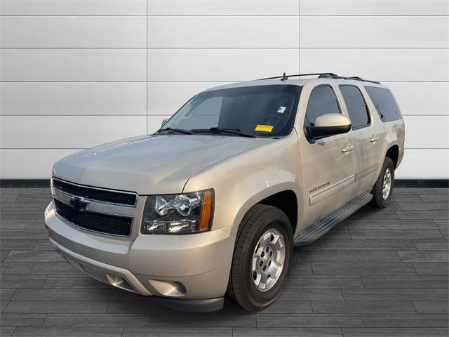 used 2012 Chevrolet Suburban car, priced at $10,990