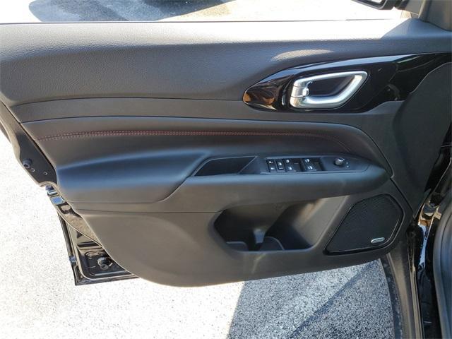 new 2025 Jeep Compass car, priced at $34,119