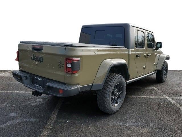 new 2025 Jeep Gladiator car, priced at $48,574