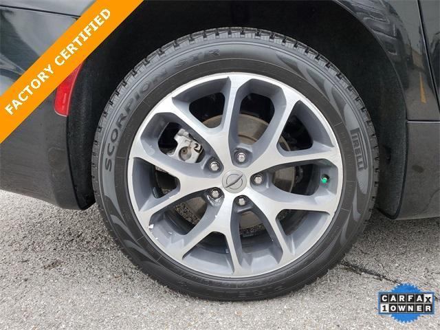 used 2021 Chrysler Pacifica car, priced at $35,871