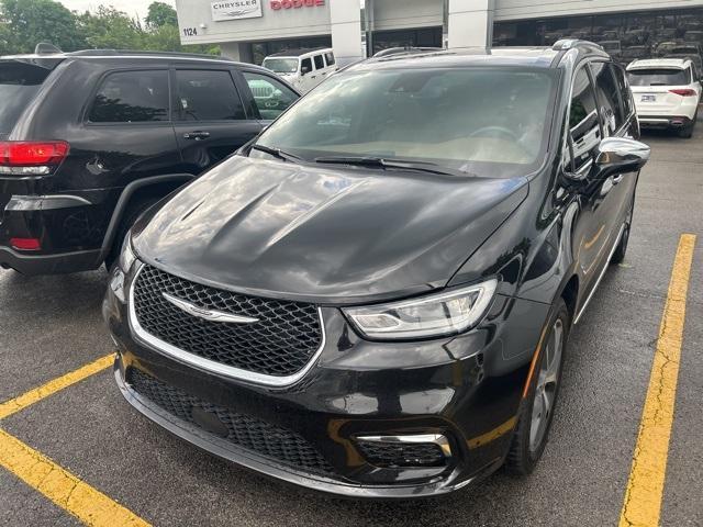 used 2021 Chrysler Pacifica car, priced at $34,497