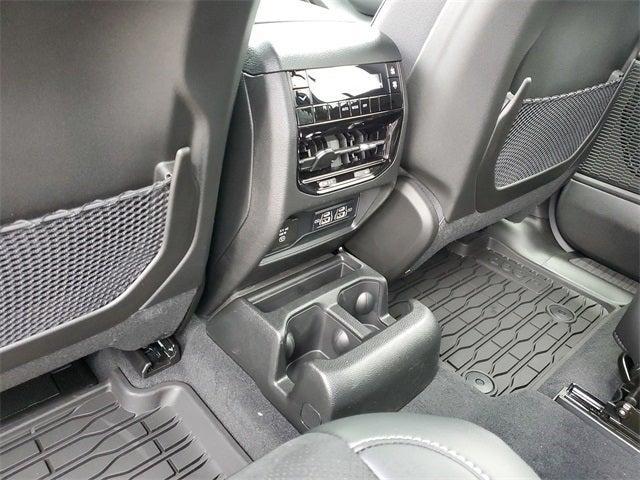 new 2025 Jeep Grand Cherokee L car, priced at $43,797