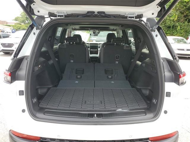 new 2025 Jeep Grand Cherokee L car, priced at $43,797