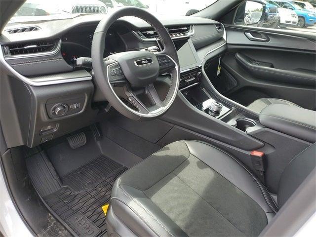 new 2025 Jeep Grand Cherokee L car, priced at $43,797