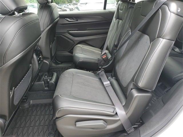 new 2025 Jeep Grand Cherokee L car, priced at $43,797