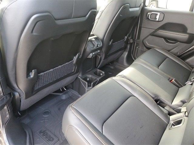 new 2025 Jeep Gladiator car, priced at $43,882