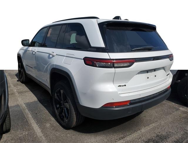 used 2022 Jeep Grand Cherokee car, priced at $35,901