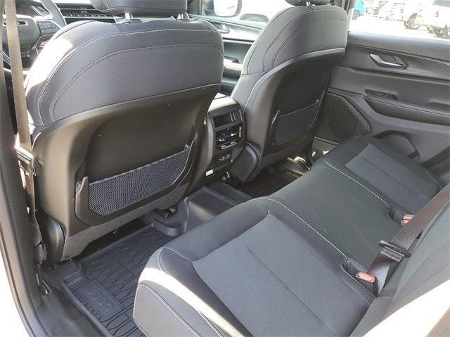 new 2025 Jeep Grand Cherokee car, priced at $36,913