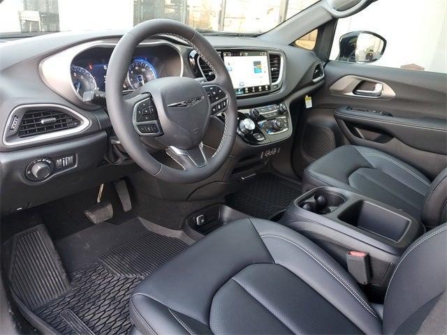 new 2025 Chrysler Voyager car, priced at $39,308