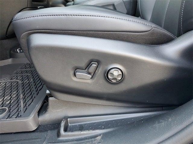new 2025 Chrysler Voyager car, priced at $39,308