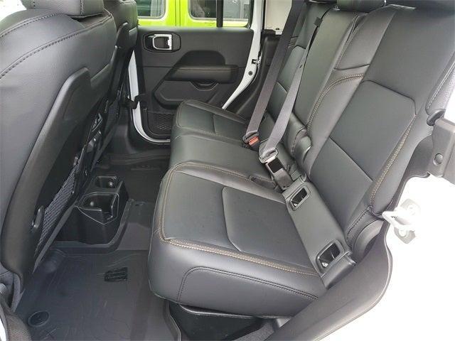 new 2025 Jeep Gladiator car, priced at $47,972