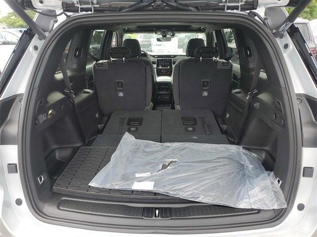new 2025 Jeep Grand Cherokee L car, priced at $41,604