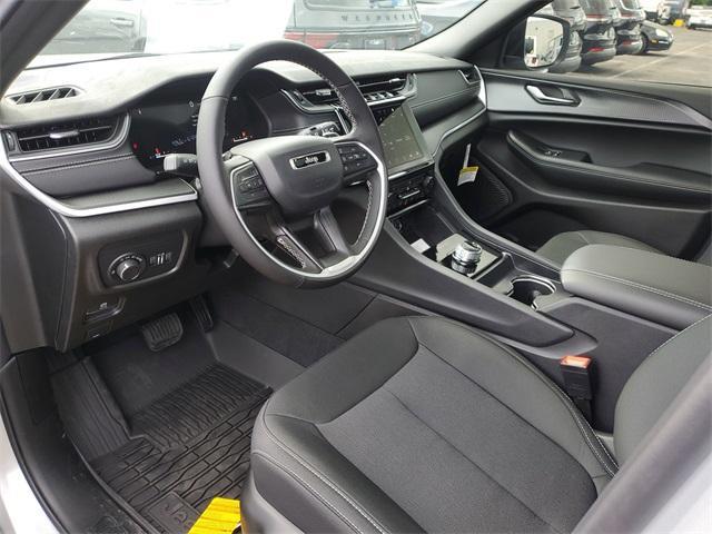 new 2025 Jeep Grand Cherokee L car, priced at $41,604