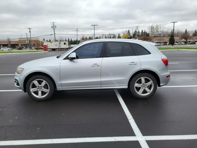 used 2011 Audi Q5 car, priced at $9,562