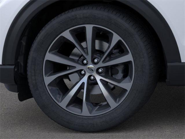 new 2025 Ford Explorer car, priced at $55,561