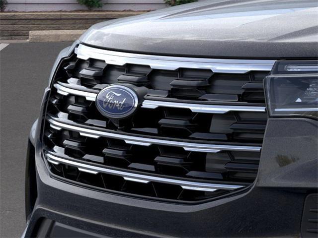 new 2025 Ford Explorer car, priced at $39,172