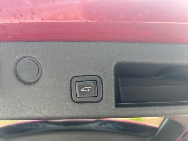 used 2018 Chevrolet Equinox car, priced at $13,859
