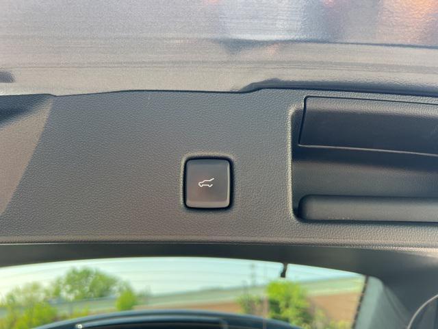 used 2022 Ford Escape car, priced at $22,696