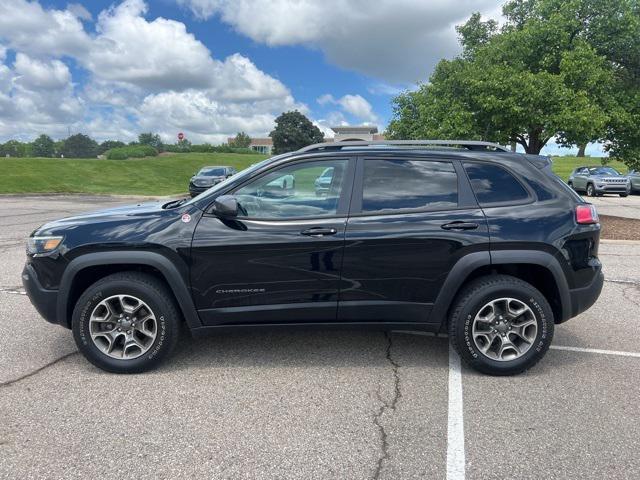 used 2020 Jeep Cherokee car, priced at $23,616