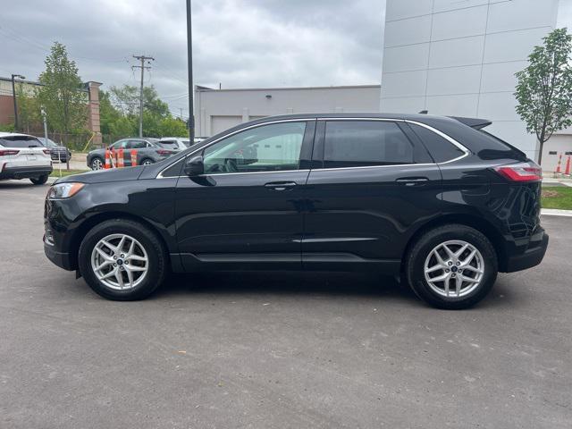 used 2022 Ford Edge car, priced at $26,321