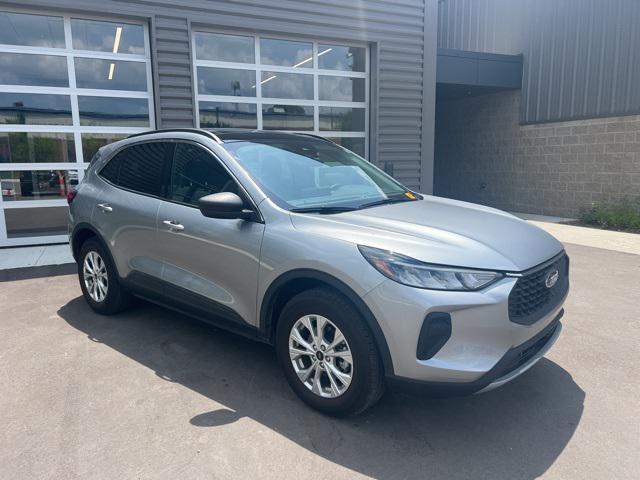 used 2024 Ford Escape car, priced at $25,295