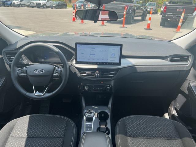 used 2024 Ford Escape car, priced at $25,295