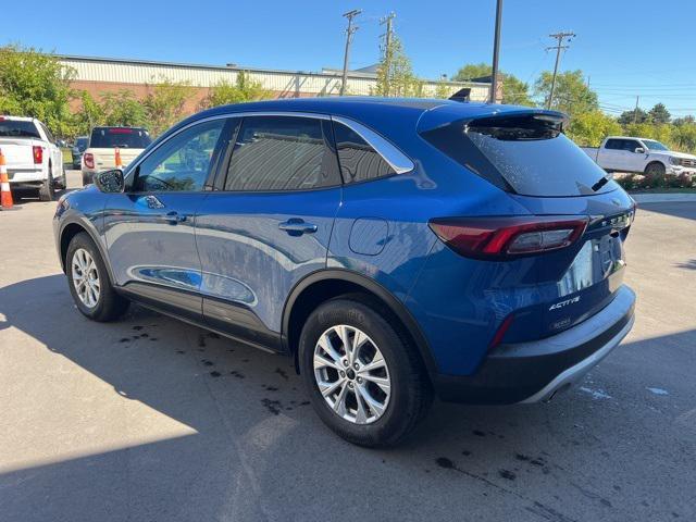 used 2023 Ford Escape car, priced at $22,589