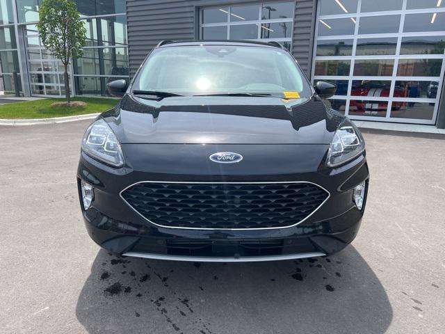 used 2022 Ford Escape car, priced at $24,921