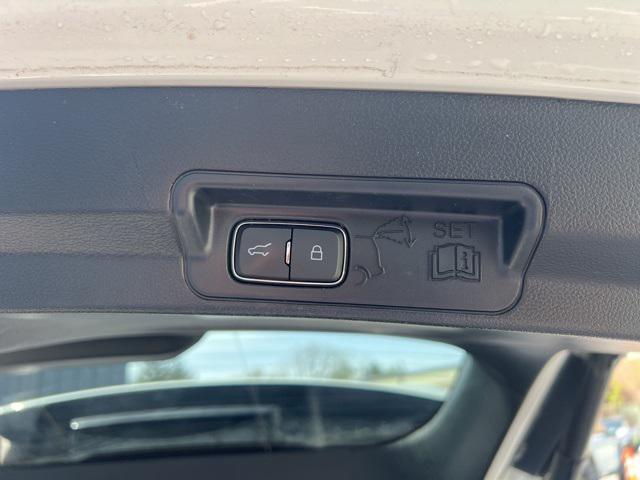 used 2022 Ford Explorer car, priced at $34,891